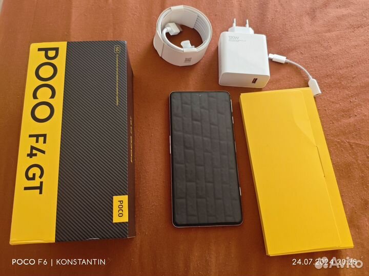 Xiaomi Poco F4 GT, 8/128 ГБ