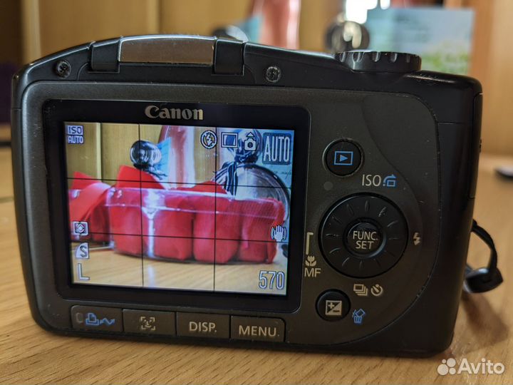 Компактный фотоаппарат Canon PowerShot SX100 IS