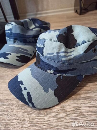 Кепка синий камуфляж, чёрная