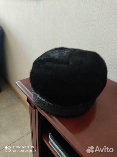 Продам мужскую зимнюю шапку