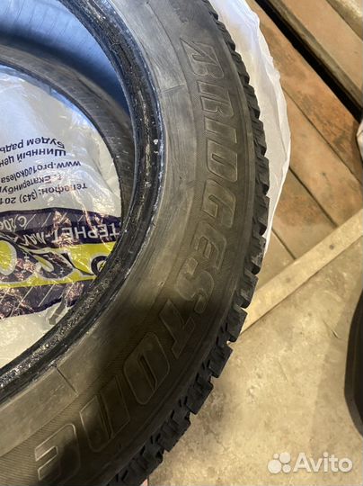 Bridgestone Ice Cruiser 7000 205/60 R16