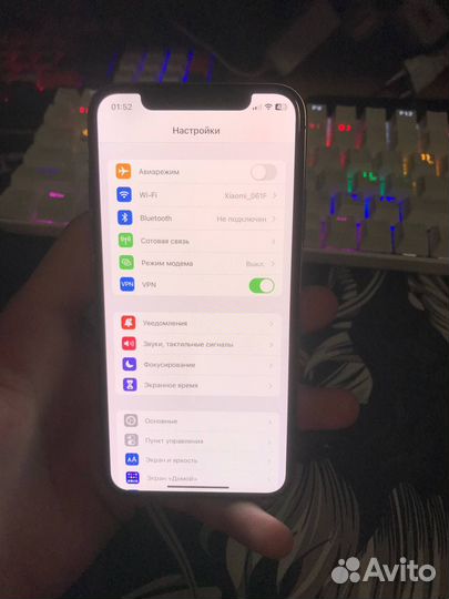 iPhone X, 64 ГБ