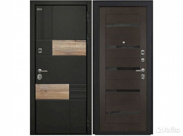 Входная дверь в частный дом