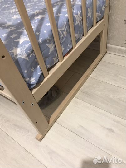 Детская кроватка