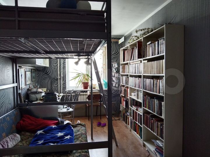 3-к. квартира, 82 м², 9/10 эт.