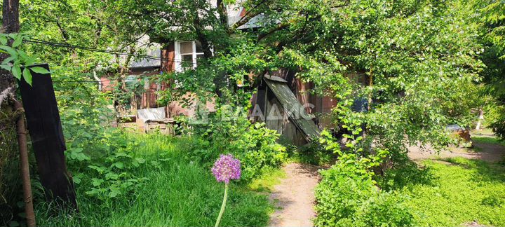 Дом 52 м² на участке 10 сот.