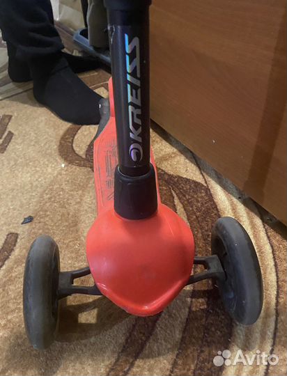 Самокат детский со светящимися колесами