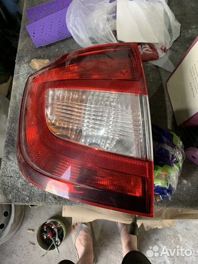 Задний фонарь шкода rapid 2018 оригинал
