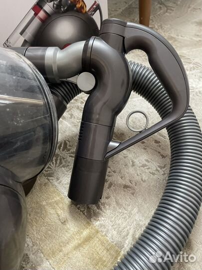 Пылесос Dyson