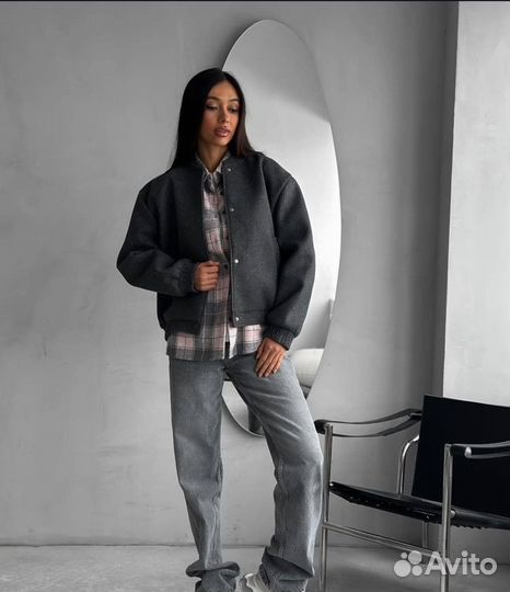 Бомбер женский утепленный