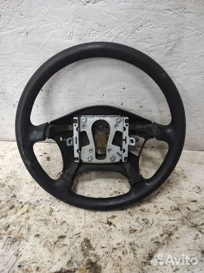 Руль mitsubishi carisma