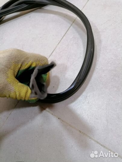 Уплотнитель двери на Haima 3 2010-2013