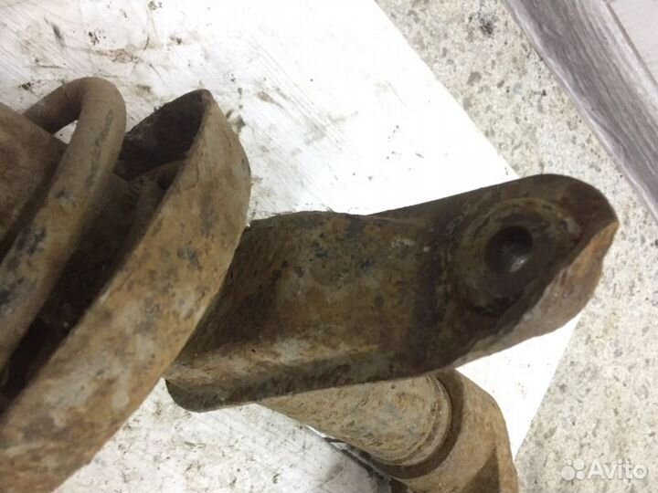 Стойка передняя левая Daewoo Nexia седан A15MF