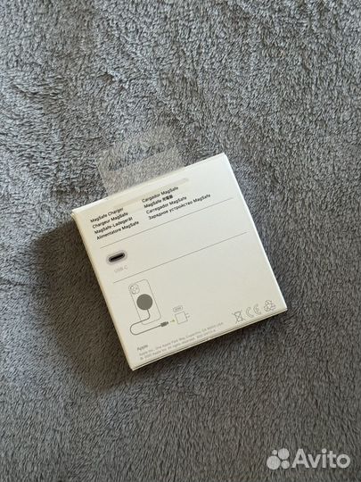 Беспроводная зарядка apple magsafe