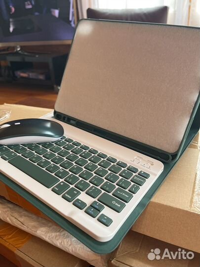 Чехол с клавиатурой для iPad Air4/Air5 10,9