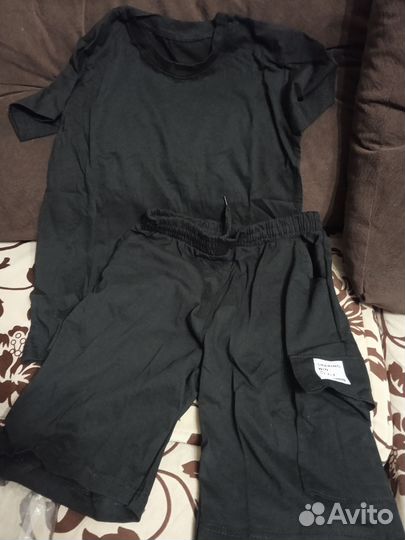 Костюм на рост 136-140