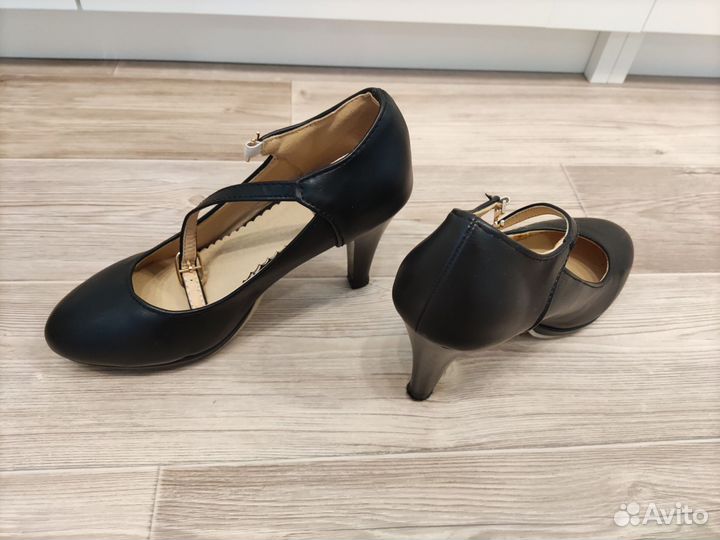 Туфли 35 размер