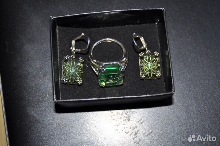 Комплект украшений