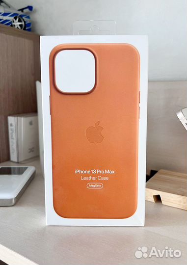 Apple iPhone 13 Pro Max Leather MagSafe