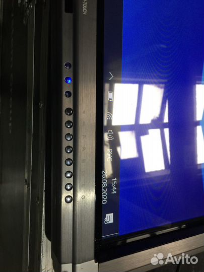 Сенсорные дисплеи 43