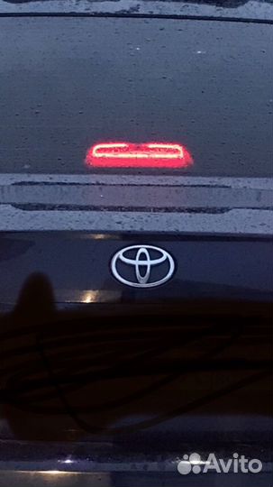 Фонари toyota avensis t25