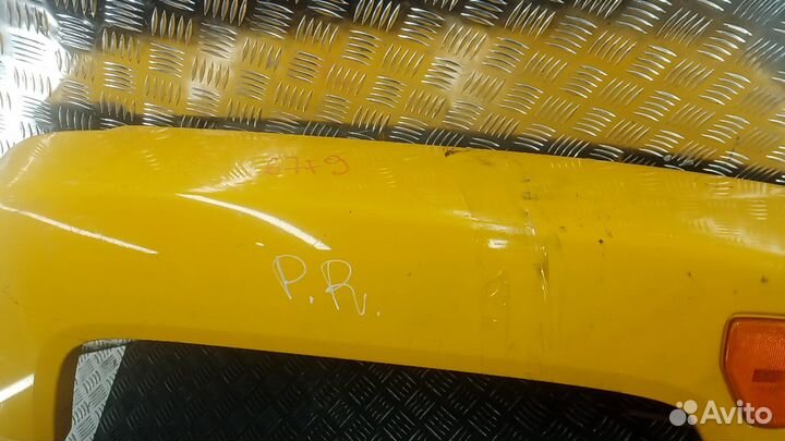 Молдинг переднего правого крыла Hummer H3