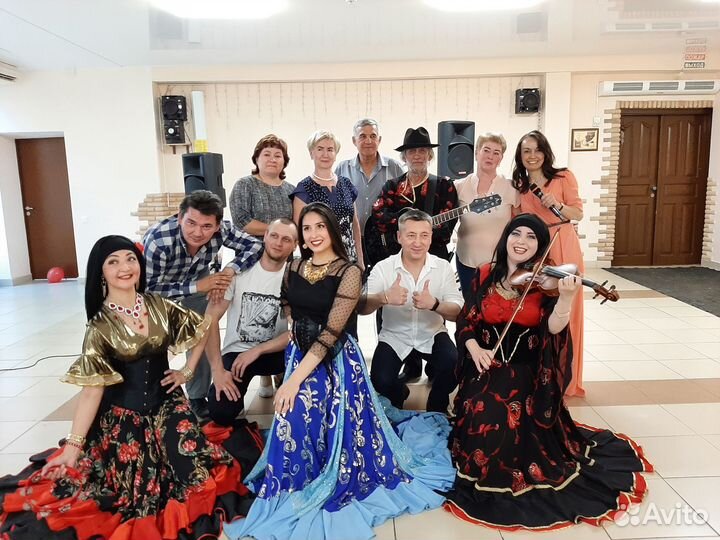 Поющая ведущая тамада на свадьбу юбилей никах