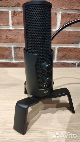 Микрофон Trust GTX 258 Fury, поп-фильтр в подарок