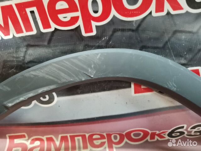 Накладка крыла задний правый Lexus RX