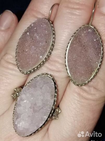 Изделия из натуральных камней