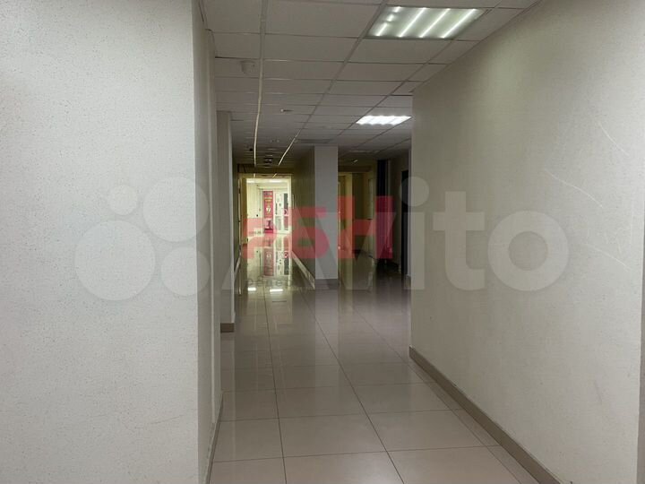 Продаю офисное помещение 130 кв.м