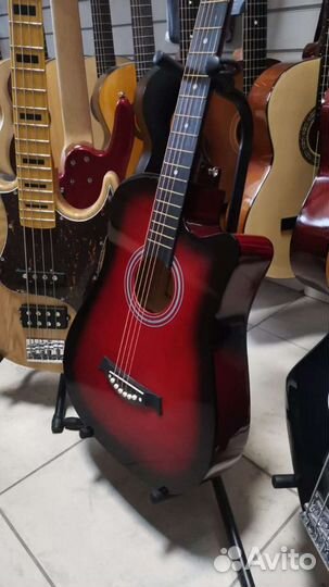 Акустическая гитара 38