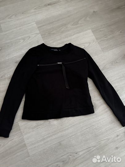 Женская одежда S