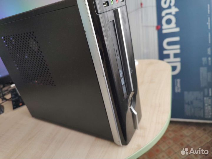 Компьютер мини, mini-itx i3 4gen/8Гб