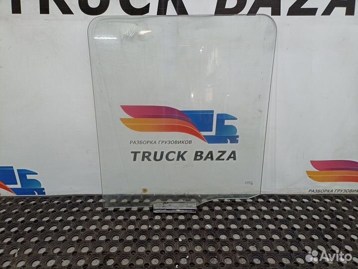 Стекло двери правое Man L2000