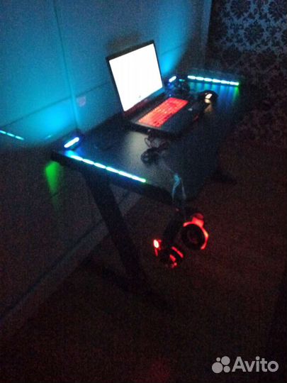Новый геймерский стол