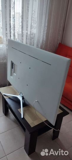 Телевизор samsung