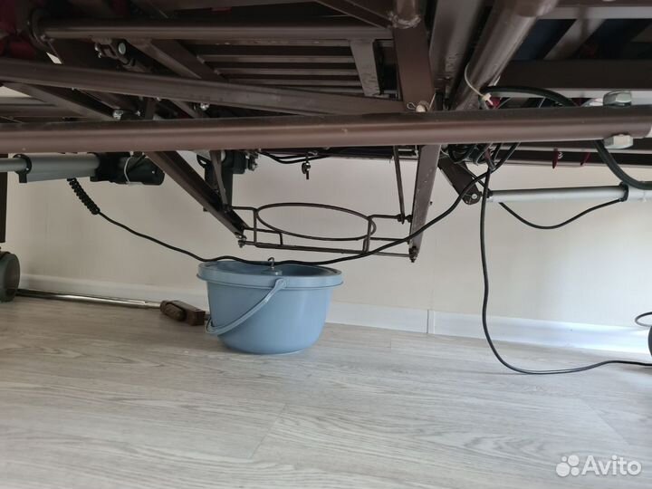 Кровать для лежачих больных с электроприводом