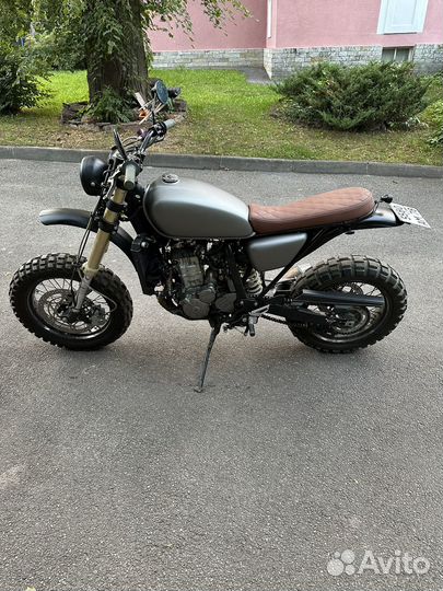 Suzuki drz 400 sm scrambler