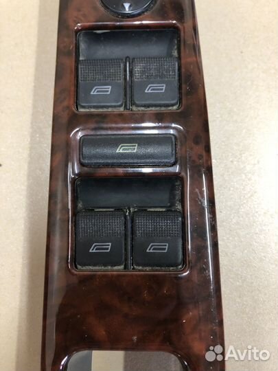 Блок кнопок стеклоподъемника Audi A8 D2