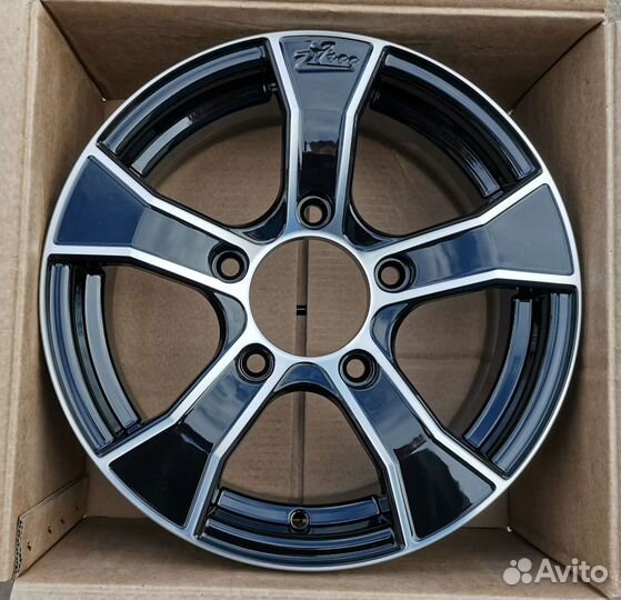 Нива, Шеви Нива R15 новые