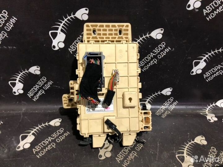 Блок предохранителей салонный Kia Soul 1.6 G4FD