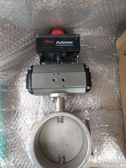 Затвор дисковый с пневмоприводом flowserve