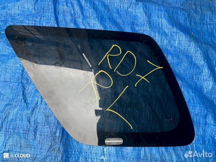 Стекло собачника на honda CRV RD7 K24A