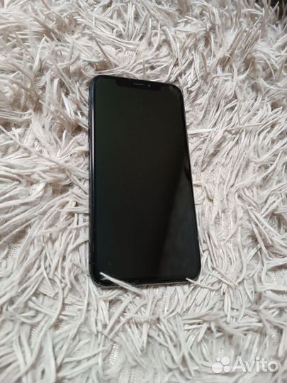 iPhone X, 256 ГБ