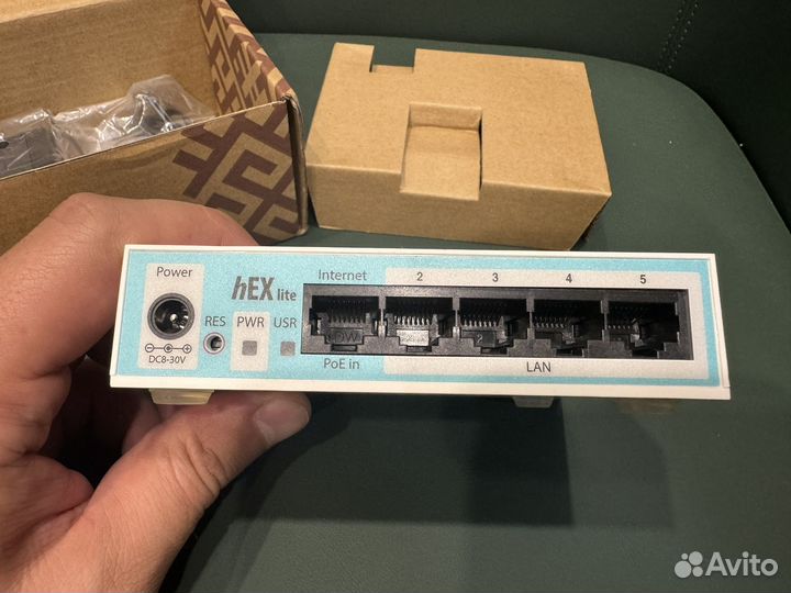 Маршрутизатор MikroTik hEX lite RB750r2