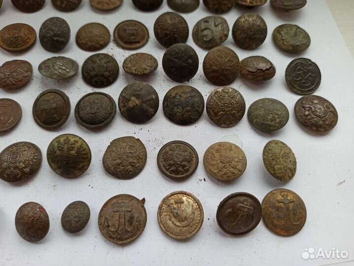 Лот пуговиц ри