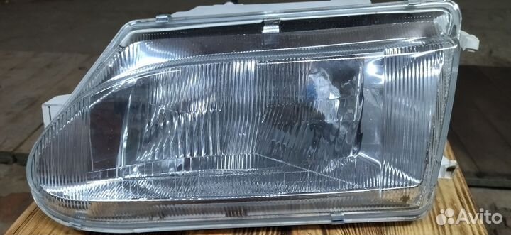 Фара левая ваз 2114