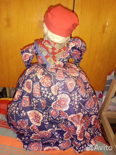 Кукла грелка на чайник