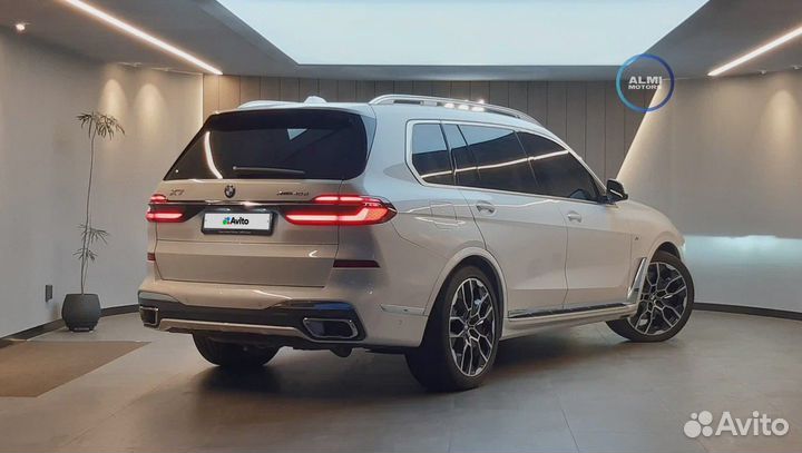 BMW X7 3.0 AT, 2023, 4 414 км